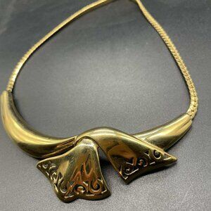 $$ SOLD $$ EUC Vintage Signed Givenchy Gold Tone Ribbon Choker Necklace